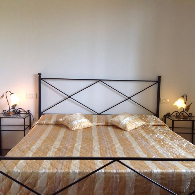 Agriturismo Belvedere 페스키아 로마나 객실 사진